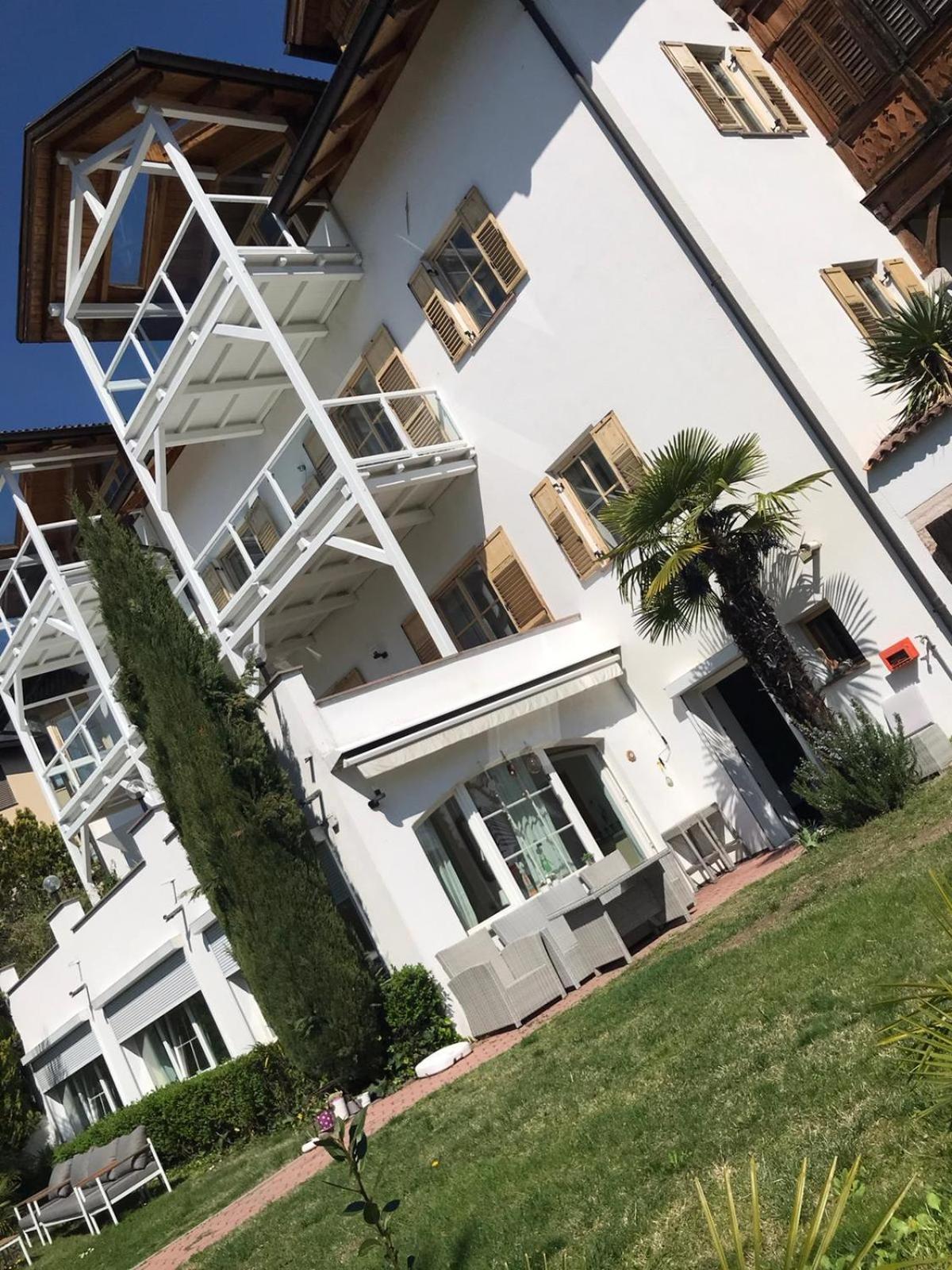 Sonnenresidence Alpenhof Termeno Luaran gambar